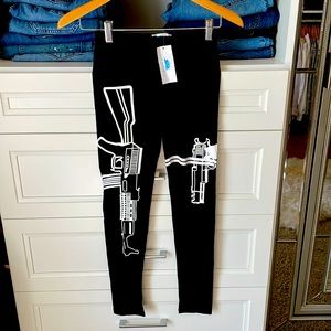 NWT Leggings with holstered guns 💪🏽
